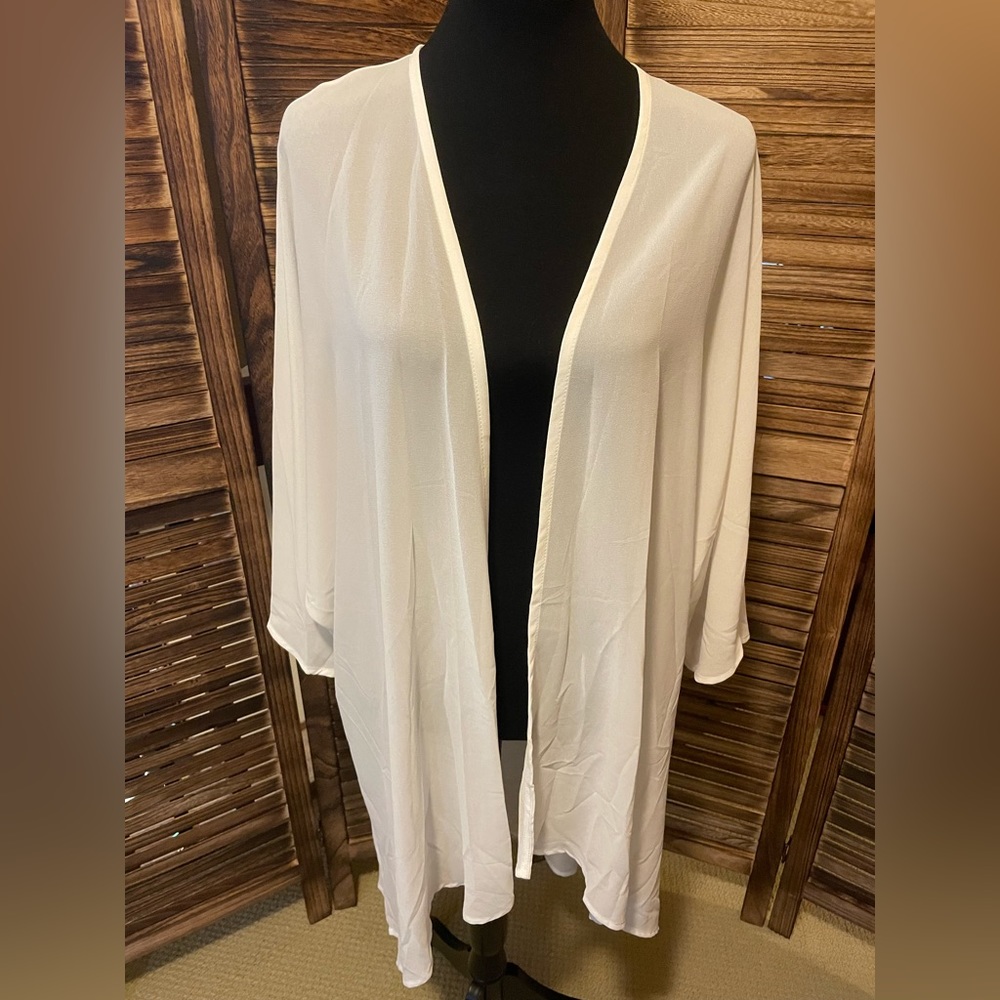 Semi sheer beach cover up or light long cardigan. White, size XL.